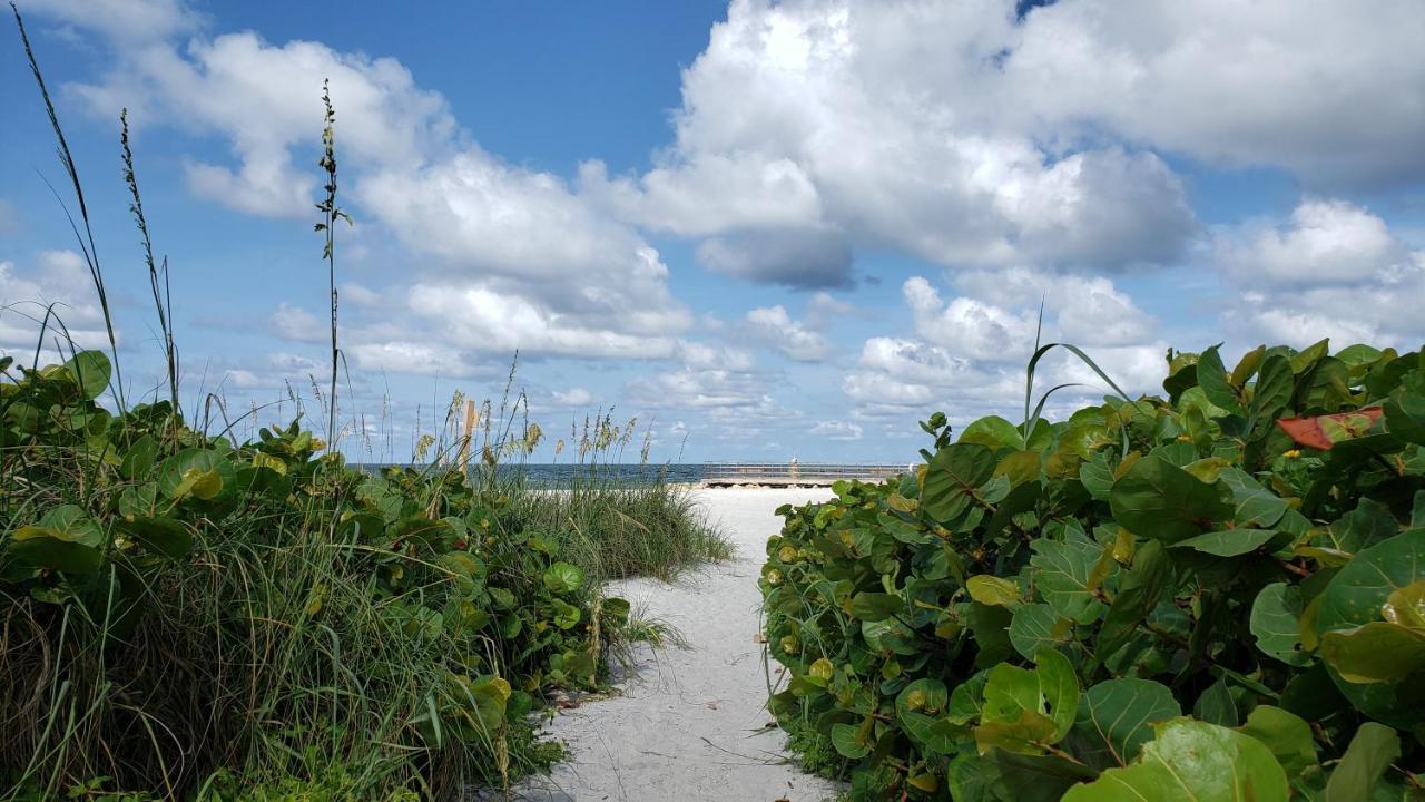Nordvind Beach Resort Treasure Island Buitenkant foto